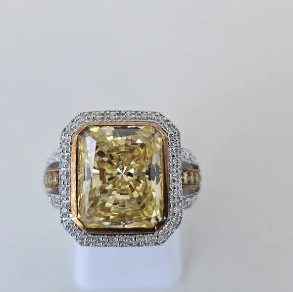 Victoria Wieck Large Fancy Cut Sapphire & Diamond Simulant Ring Size 5! - Picture 6 of 11